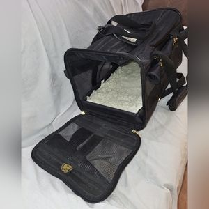 The Original Sherpa Pet Carrier with wheels